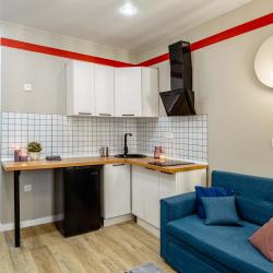 Фото Отель На квартире на улице Сколковская 9Б