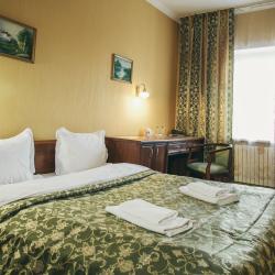Номер стандарт с 1 двуспальной кроватью