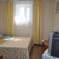 Номер стандарт с 1 двуспальной кроватью