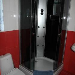 Номер эконом с 1 двуспальной кроватью (с завтраком)