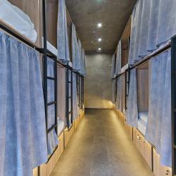 Фото Wellhome Hostel (Вэллхоум Хостел)