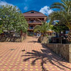 Фото Отель Гостевой Дом Корона