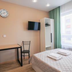Фото Отель SweetHome (СвитХоум) на проезде Юрия Тена