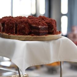 Фото Отель Orient Hotel Bishkek (Ориент )