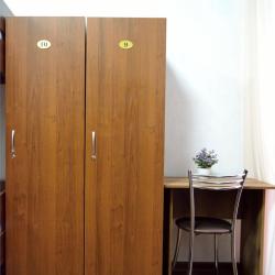 Кровать в 8-местном общем мужском номере №3 (общие удобства)