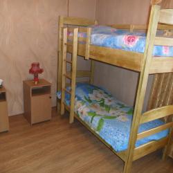 Кровать в 4-местном общем номере