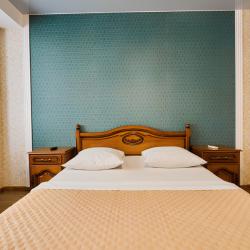 Фото Апартаменты на улице Революционная 3