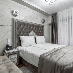 Номер стандарт с 1 двуспальной кроватью