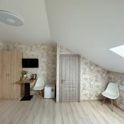 Комната улучшенная с 2 односпальными кроватями (мансарда)