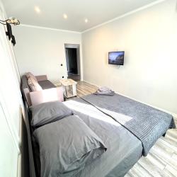 Фото Апартаменты на улице Трофимова 6