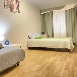 Фото Отель Уютнo как дoма на улице Рыленкова 13