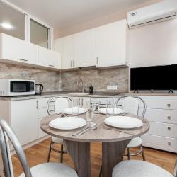 2-комнатные апартаменты стандарт Депутатская 10