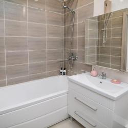 Фото Апартаменты на шоссе Московское 33 корпус 3