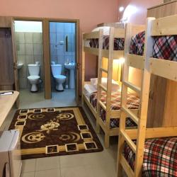 Кровать в общем 4-местном номере