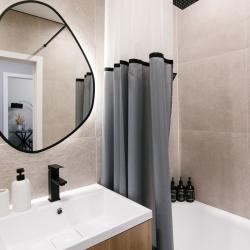 Фото Апартаменты на улице Джамбула 3