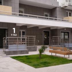 Фото Отель LetoApart (ЛетоАпарт) на улице Искры 66/9 корпус 1