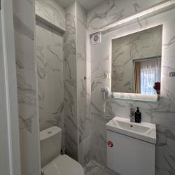 2-местный 1-комнатный номер стандарт комфорт с 1 двуспальной кроватью