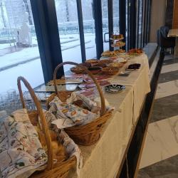 Фото Отель Lakeside Hotel (Лэйксайд)