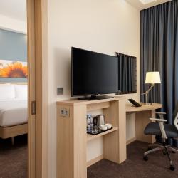 Фото Отель Hampton By Hilton (Хэмптон Хилтон )