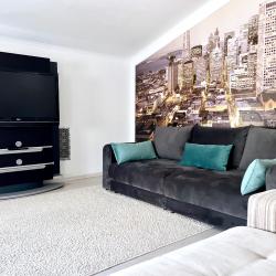 Фото Апартаменты SunVille (Санвиль) на улице Бутлерова