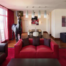 Номер люкс Chairman Suite