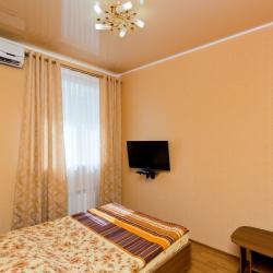 Номер стандарт с 1 двуспальной кроватью