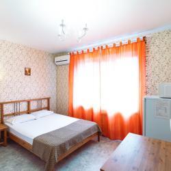 Номер стандарт улучшенный с 1 двуспальной кроватью