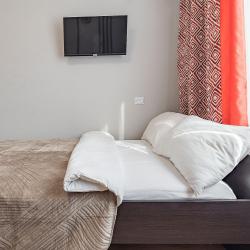 Фото Отель Стрелка на улице Бурнаковская 87