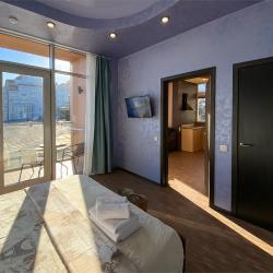 ART HOUSE HOTEL (Арт Хаус) — ca0874766a9e4822bfda20dc8ed41eb0