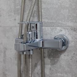 Фото Апартаменты на улице Николая Баженова 1