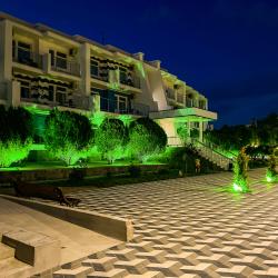 Фото Отель Volna Family Resort (Волна Фэмили Резорт)