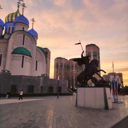 Фото Апартаменты на бульваре ий 19