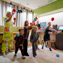 Фото Отель Bridge Family (Бридж Фэмили)