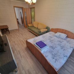 Фото Апартаменты на проспекте Гагарина 8-я линия 13