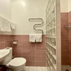 Номер улучшенный с 2 односпальными кроватями (с завтраком)