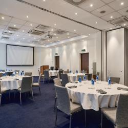 Cosmos Ekaterinburg Hotel (Космос Екатеринбург) (бывш. Park Inn by Radisson Ekaterinburg) — ca629c02354b53b91cbffd6991495c95