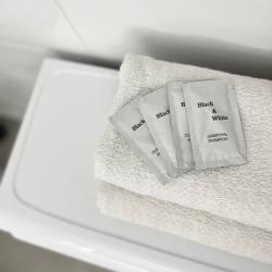 Фото Апартаменты на проспекте Куприна, 18к2