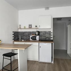 Фото Отель VV Apart на улице Летчика Ларюшина 4к2