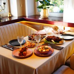 Александр — ca7ab72dd61c7e5ec3eca2c86068af1b