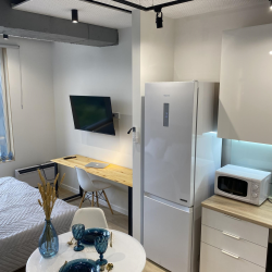 Фото Апартаменты в комплексе AURA Apartments