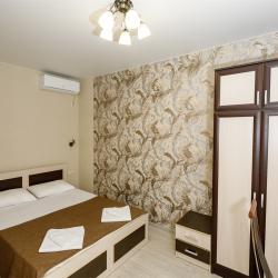 Комната стандарт с 1 двуспальной кроватью