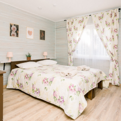 Фото Экоотель Кветкi Яблынi