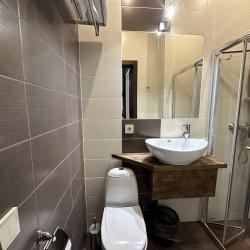 Номер стандарт улучшенный с 1 двуспальной кроватью