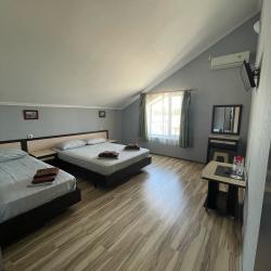 Фото Отель Гостевой дом Джулия