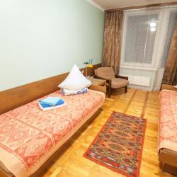 Кровать в общем номере