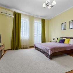 Фото Апартаменты 2Ночи на улице Постовая