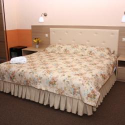 Номер студия с 1 двуспальной кроватью