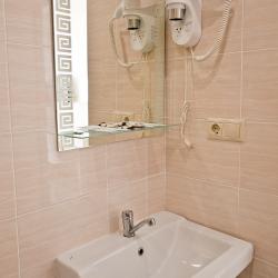 Комната люкс с 2 односпальными кроватями (вид на море)