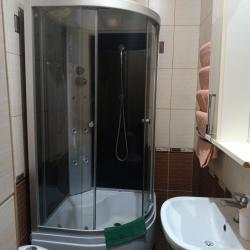 Номер стандарт улучшенный с 1 двуспальной кроватью
