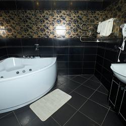 Номер люкс с 1 двуспальной кроватью